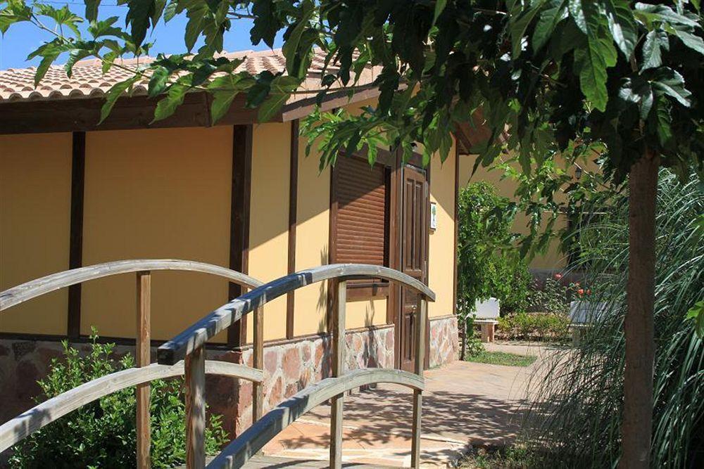 Masia Del Cura Rubielos De Mora Exterior photo